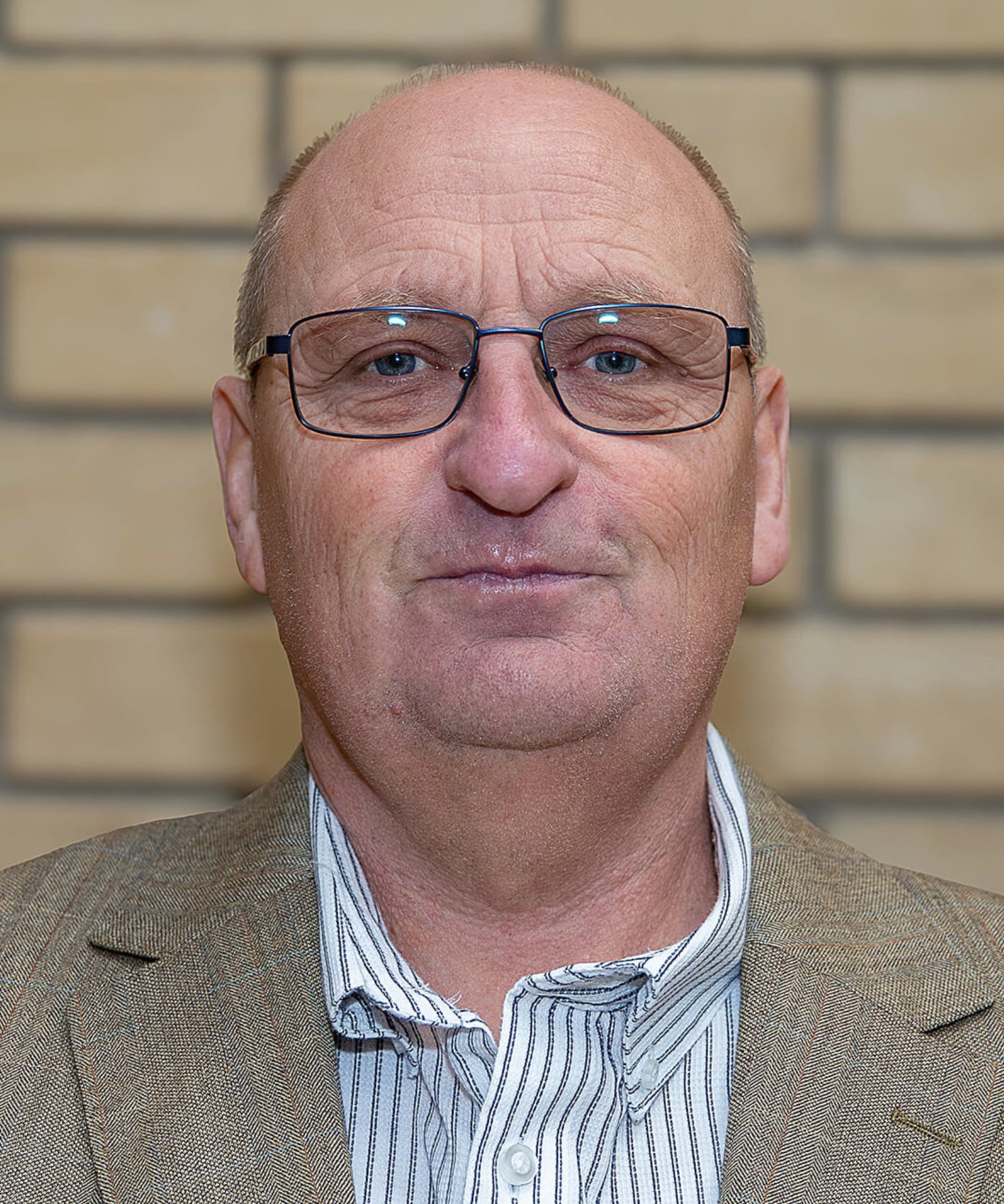 Neil Burton
